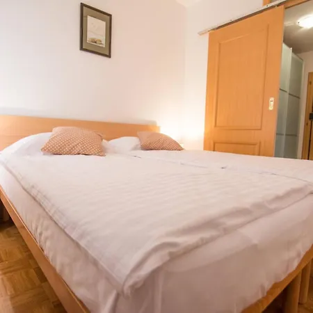 Apartman Ljiljana * Biograd Na Moru