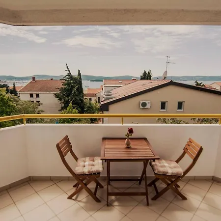 Apartman Ljiljana * Biograd Na Moru