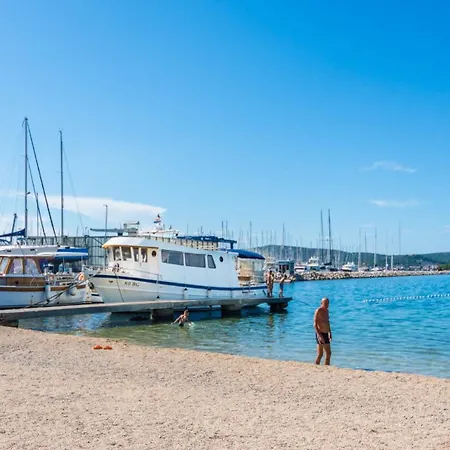 Apartament Ljiljana Biograd Na Moru